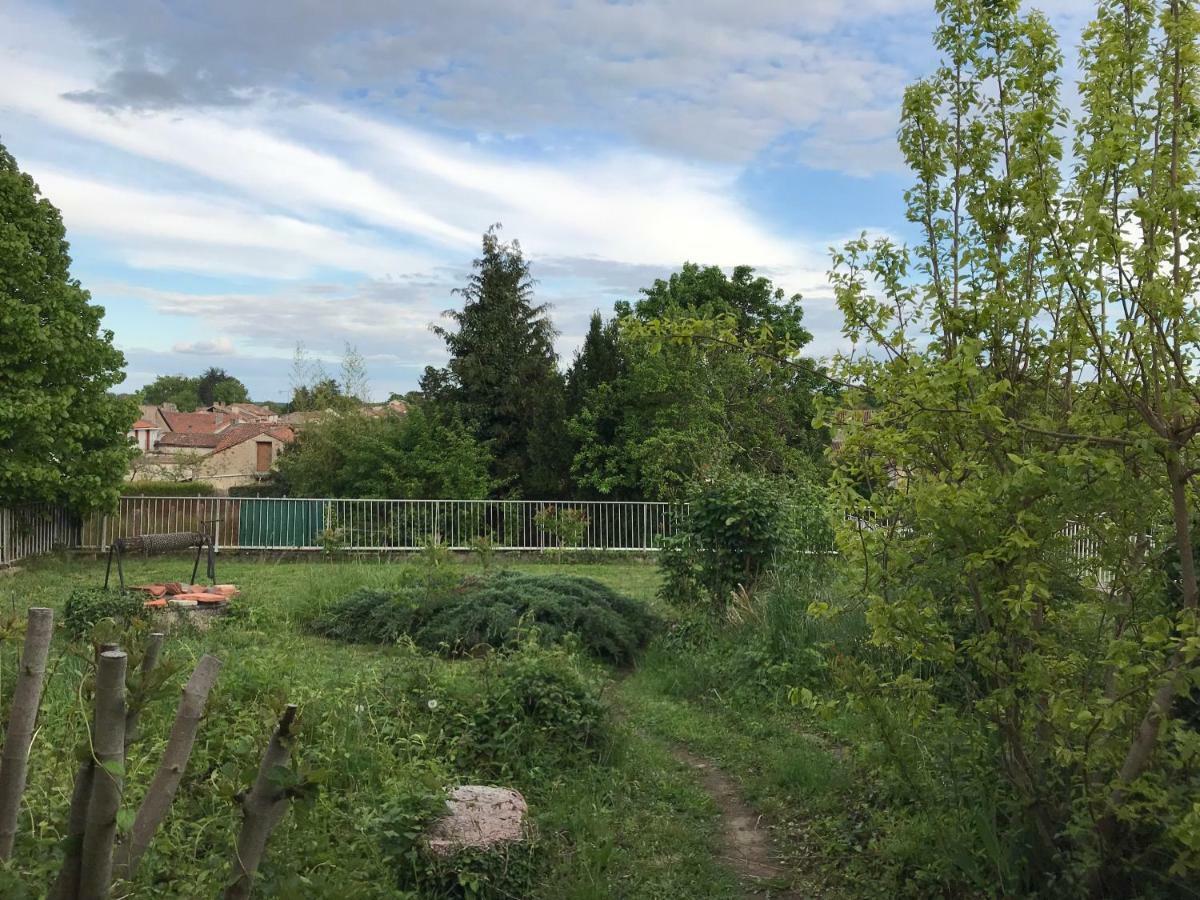 May'S Cottage Availles-Limouzine Екстер'єр фото